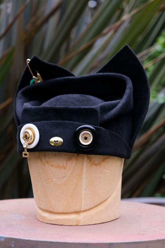 Velour URF CROWN ￼