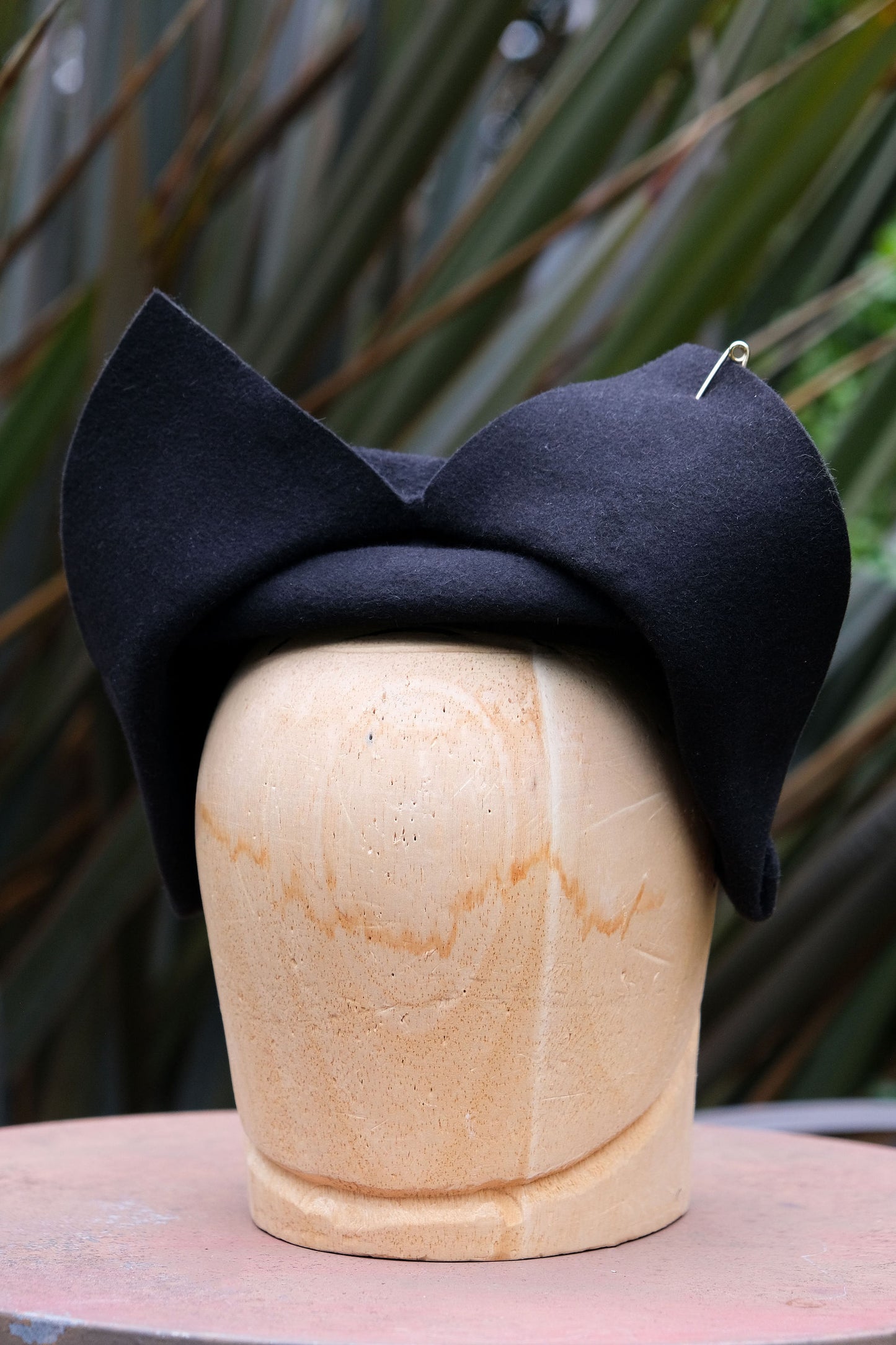 Velour URF CROWN ￼